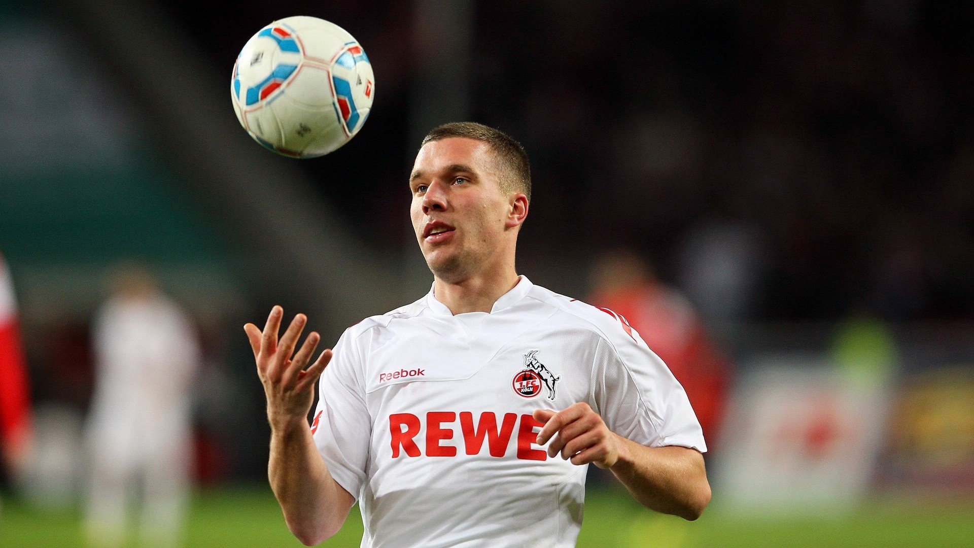 中国足球俱乐部探索医疗技术介入球员训练方式,足球队医的要求