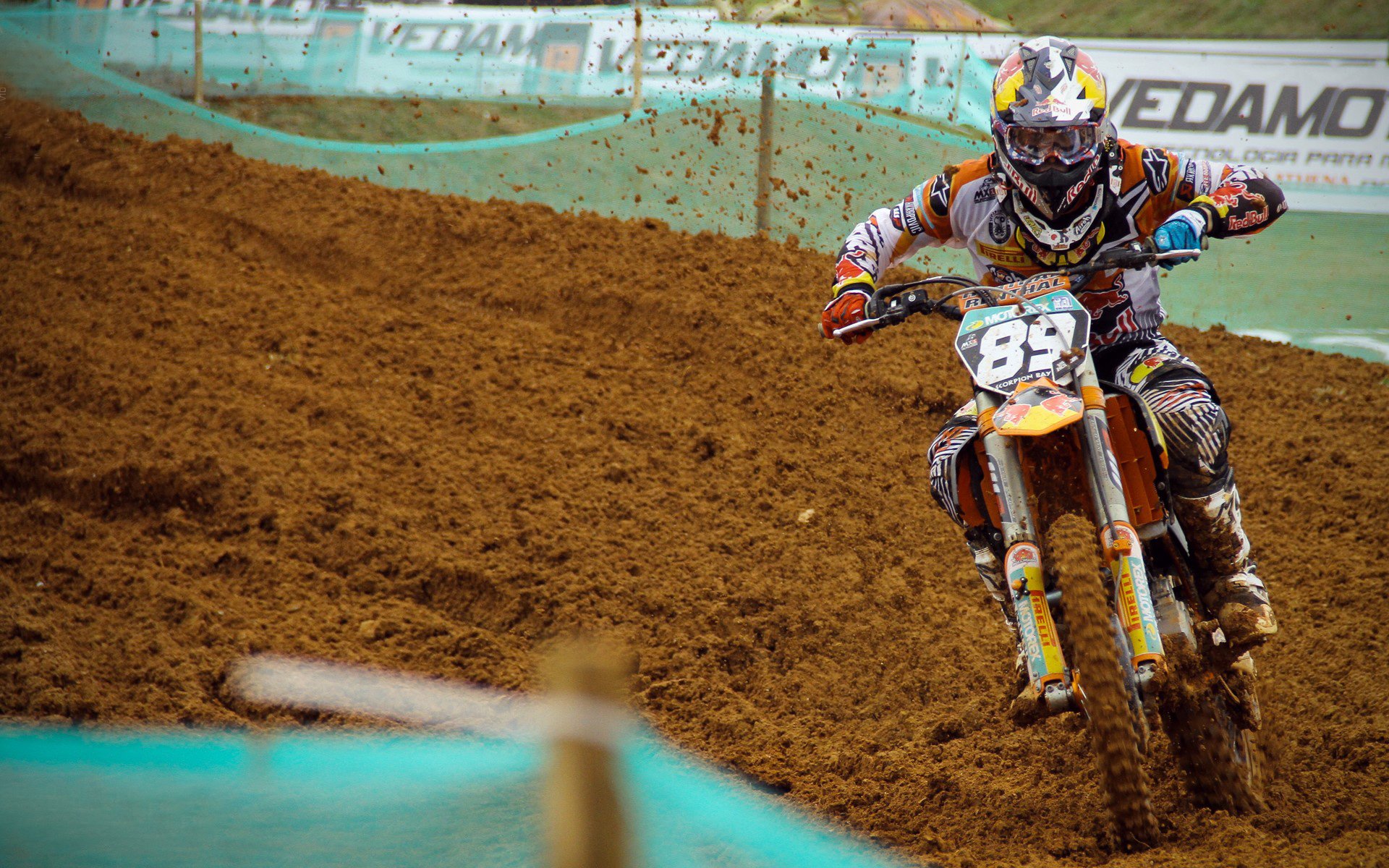 _冠军争夺战激烈开启！谁能夺得本年度赛事桂冠？_，冠军大赛